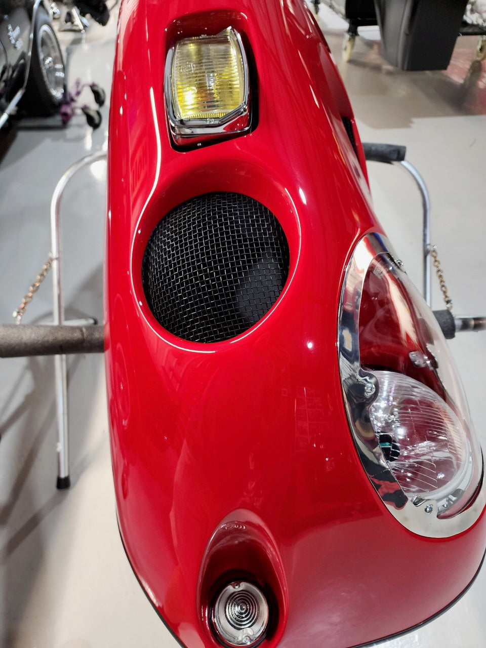1962-63 Ferrari 250 GTO fiberglass nose clip