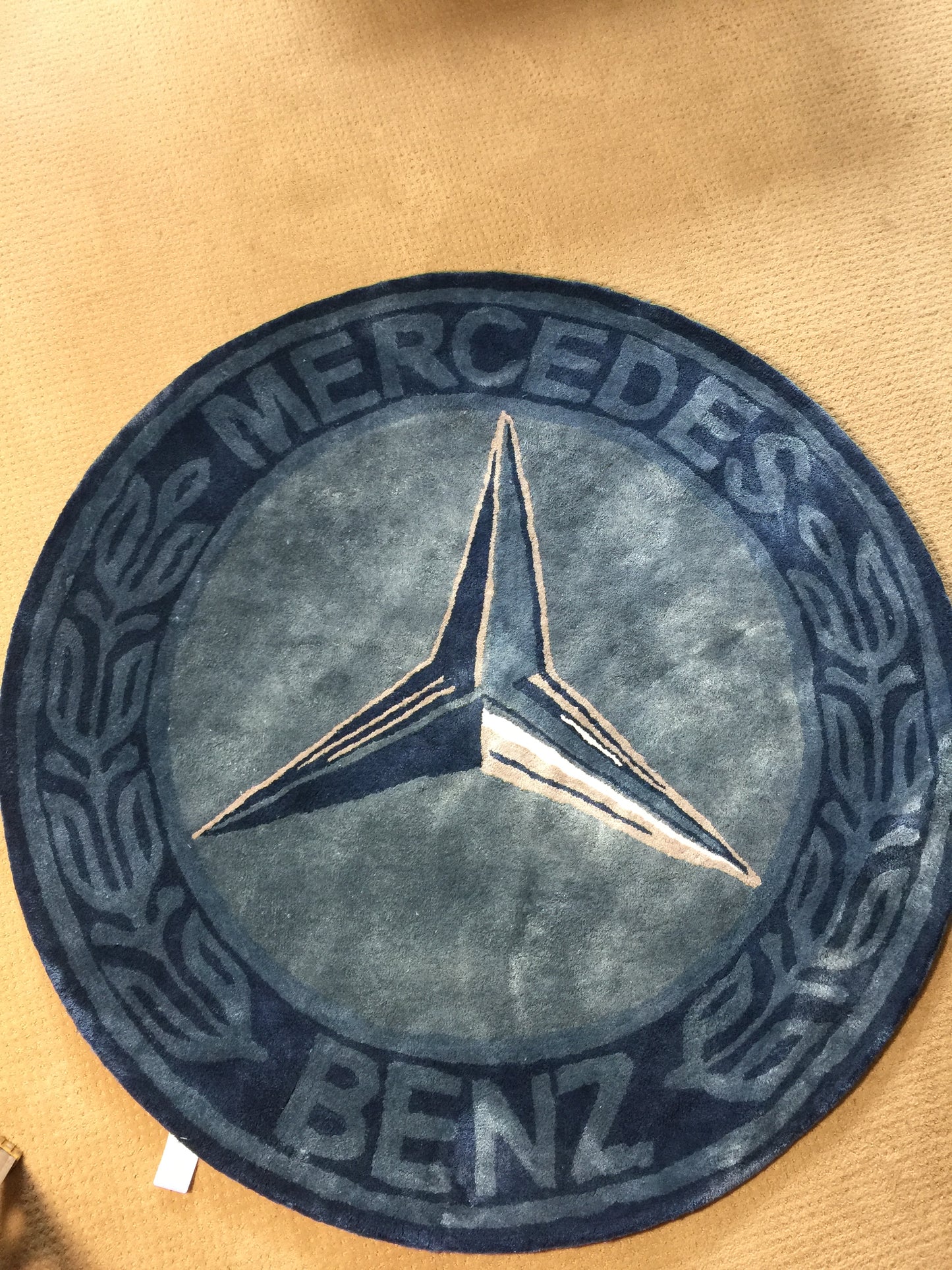 PINNACLE Brand Bespoke Exotic Car rugs